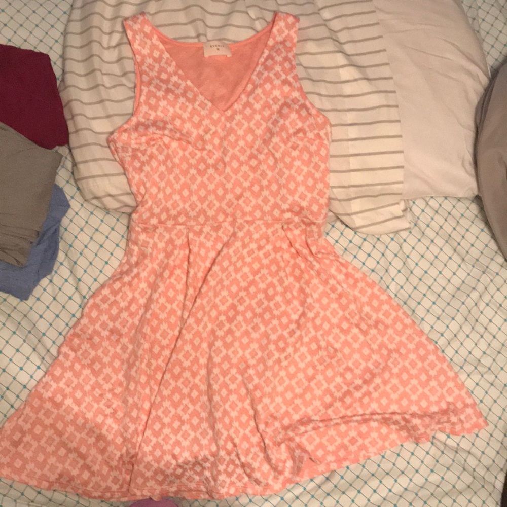 White and pink summer dress